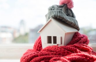 https://www.shutterstock.com/Kishivan: подготовка крыши к зиме